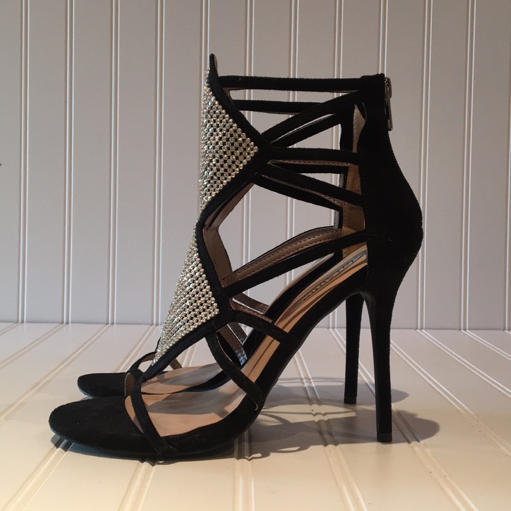 BRAND NEW ZiGI Soho Black Crystal Studded Heels 8